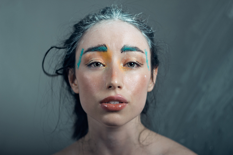 highlights: progloss clear and Glitter Reflects in Transparent Teal, Lips Gloss: Vernis a Levres #7, #17