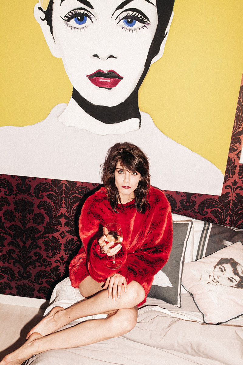 Faux Fur sweater: Au Jour Le Jour