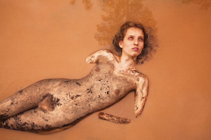 2013_petra_pieces-72x108_Press2_mini