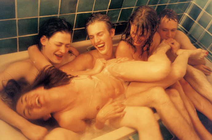 RM_untitled_bathtub_20051_mini