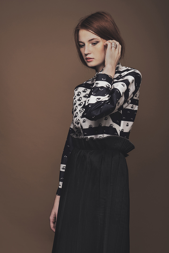 shirt : Luana Gá, skirt : Luana Gá 