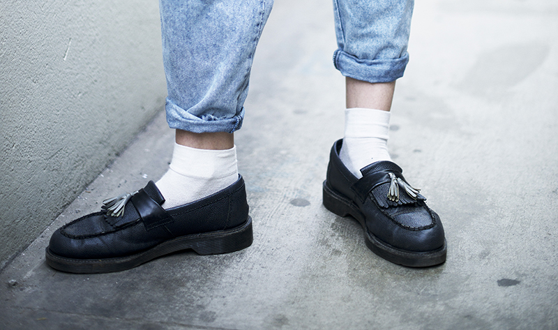 Jeans: Forelli, Shoes: Dr. Martens