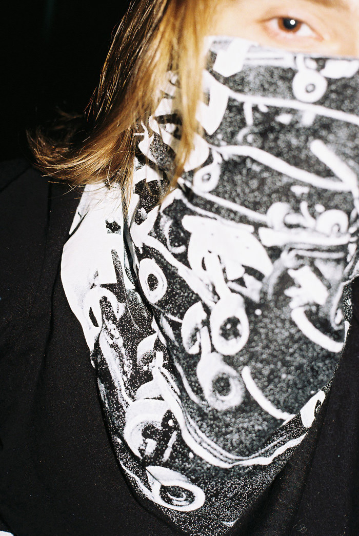 shirt used as mask STYLIST'S OWN