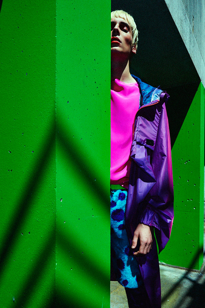 K-way by Fabien Verriest, top by Jean Paul Knott, shorts by Undiz and Groundscore 