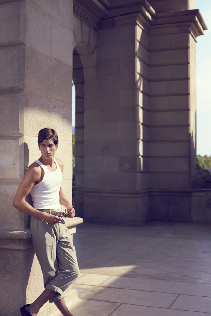 shirt by LVStudio, pants by Zara, bel by Zara