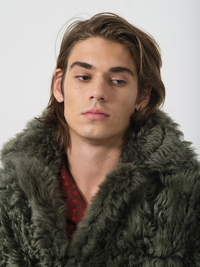 Blazer: Jackie Lee - Shearling: Burberry Prosum