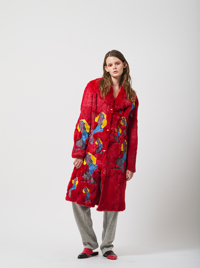 Furcoat: Hvala Ilija - Pants : Bottega Veneta Men - Slippers: Jackie Lee