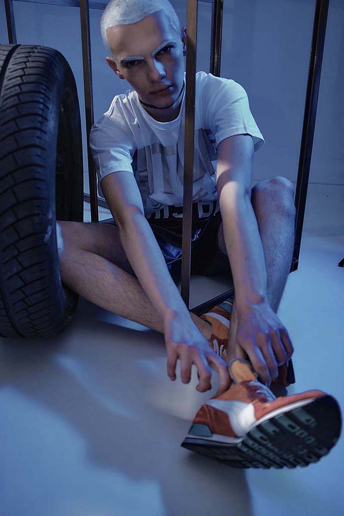white t-shirt "Future": MISBEHAVE MISBHV. - shorts : MISBEHAVE MISBHV. - socks: Malita Clothing / mustache.pl - boots: PUMA TX-3.