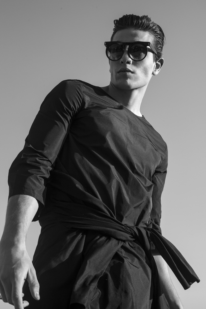 Taffeta dress: Dido, Jacket: Nepheli Vasiliki Messini, Sunglasses: Deep Shallow Exposition 