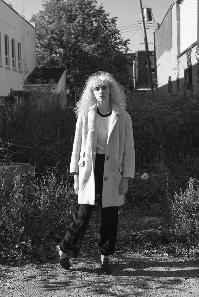 Coat : Loden from Germany Top: American Apparel baseball tee Bottom: Alia pants Shoes : Gianni Fezz 