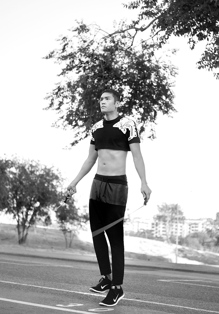 Crop top: Kreativa Kollective Pants: Kreativa Kollective Sneakers: Nike