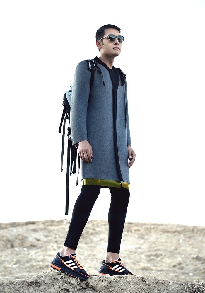 Neoprene coat: Antonio Sicilia Leggins: H&M Sneakers: Adidas Backpack: Nitro Sunglasses: Asos