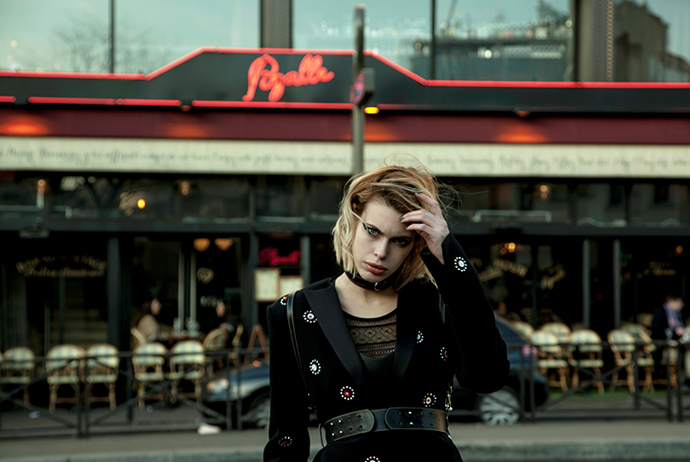 suit coat : Rynshu body : Undiz leather brass: Zana Bayne trousers: ONAR chocker: vintage harnais: SIERVUM for Brigade Mondaine tights: Primark creepers : Musette Paris