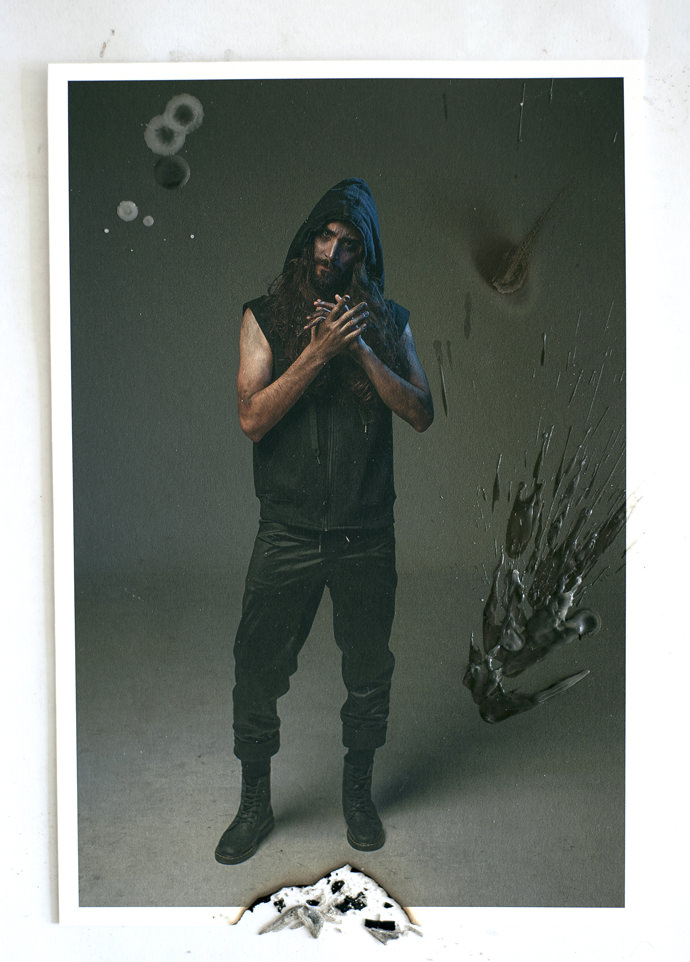 Jacket: Oculto By Chrstian Colorado Pants: Siete Cuatro Siete 