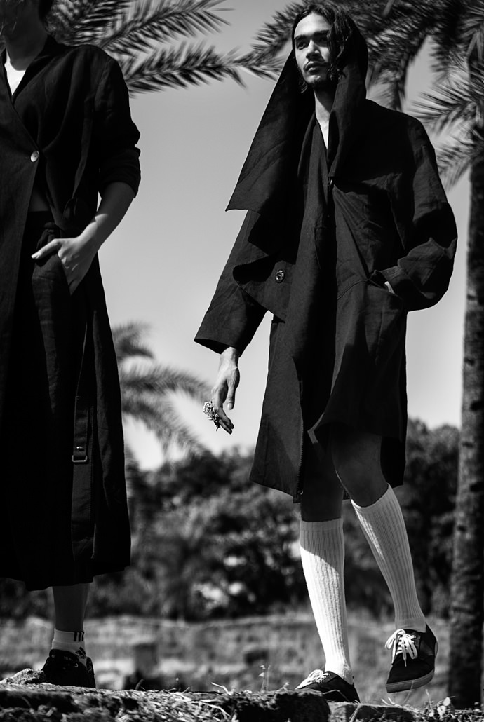Rabanne wears Coat by Tom Rebl
Rings by Tom Rebl
Shoes by Vans
Arlette wears Coat by Tom Rebl
Shoes and socks by Adidas