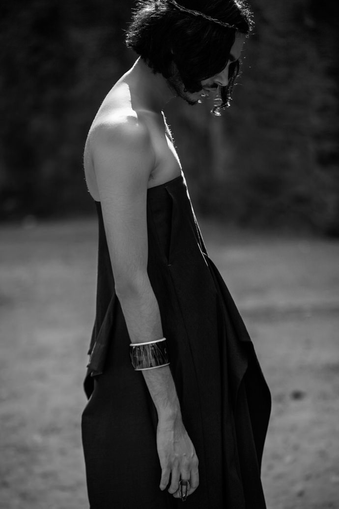 Rabanne wears Skirt by Tom Rebl
All accessories by Tom Rebl