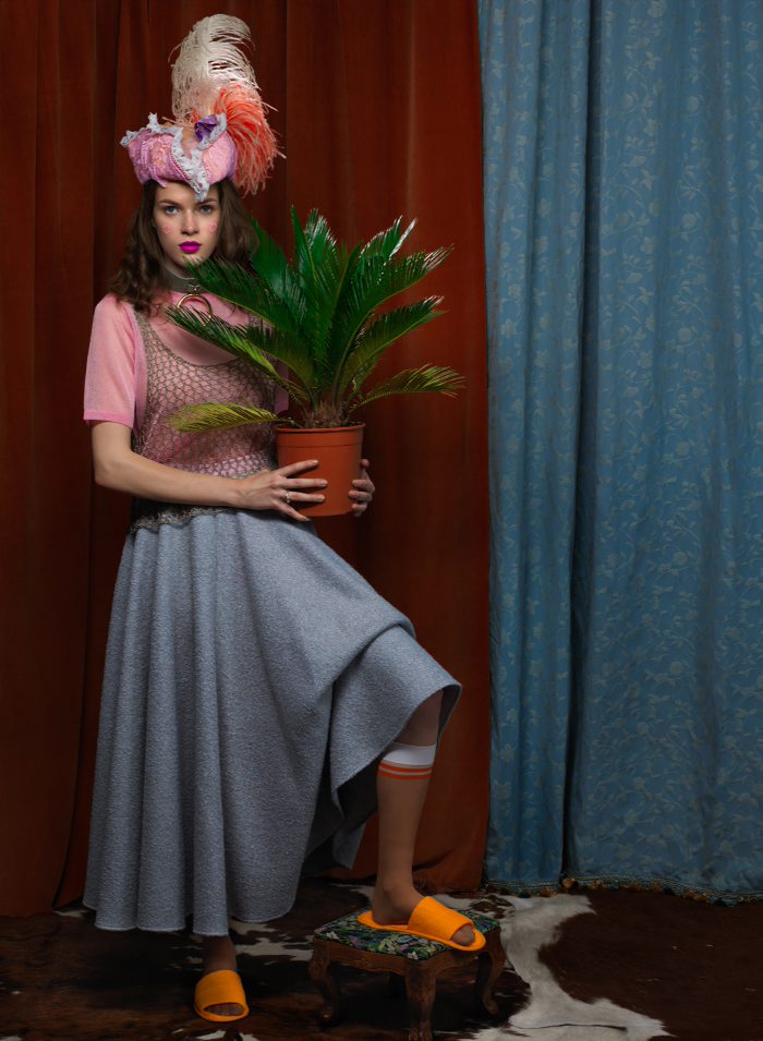 Hat by venetian ‘700 costume Chocker Absidem Pink top by Rick Lee Top by La Perla Skirt by Luca Sciascia Nylon socks Wolford Shoes by hotel shoes
