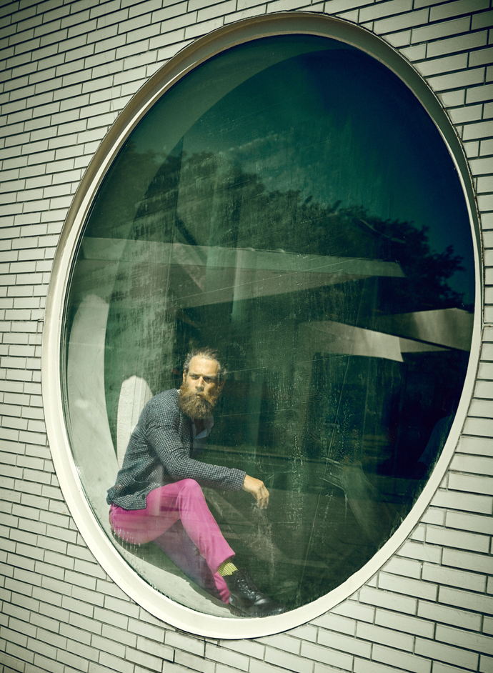 Shirt & jacket > Herr von Eden Pants > Darkoh Socks > COS Boots > Redwings