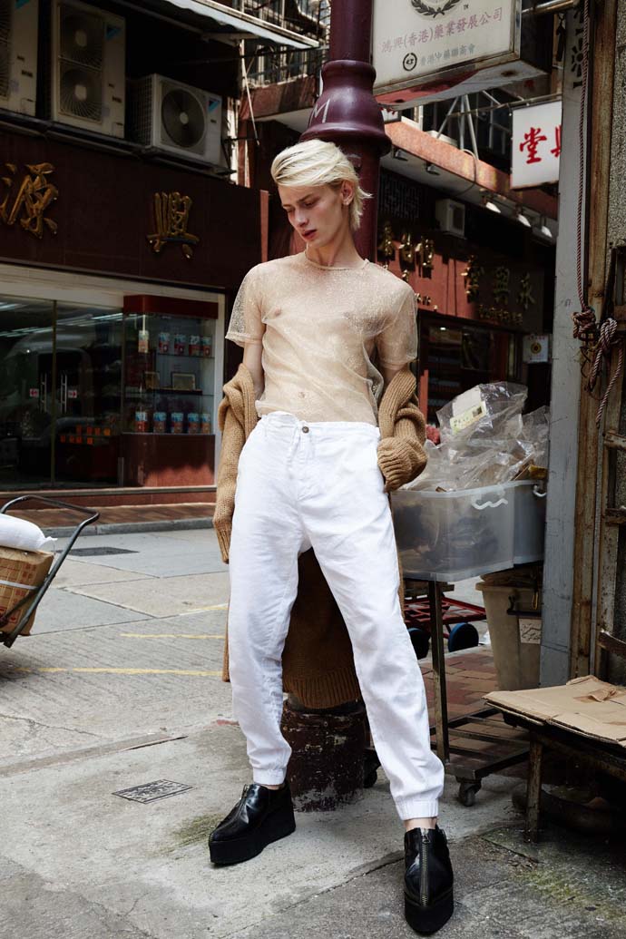 Trousers by Zara T-shirt by Daily Top Note Jumper by Zara Vintage shoes