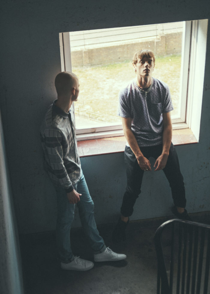 T-Shirt: Stüssy Jeans: Edwin Shoes: Models Own Chain: Stylists Own