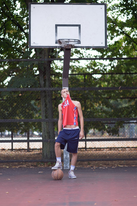 vest Kappa LA84 – trousers Adidas vintage – shoes Kappa