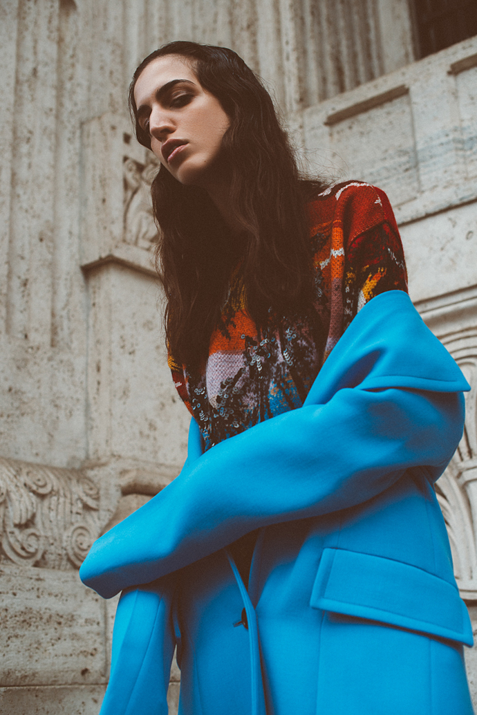 Jumper: N21
Coat: Marni
