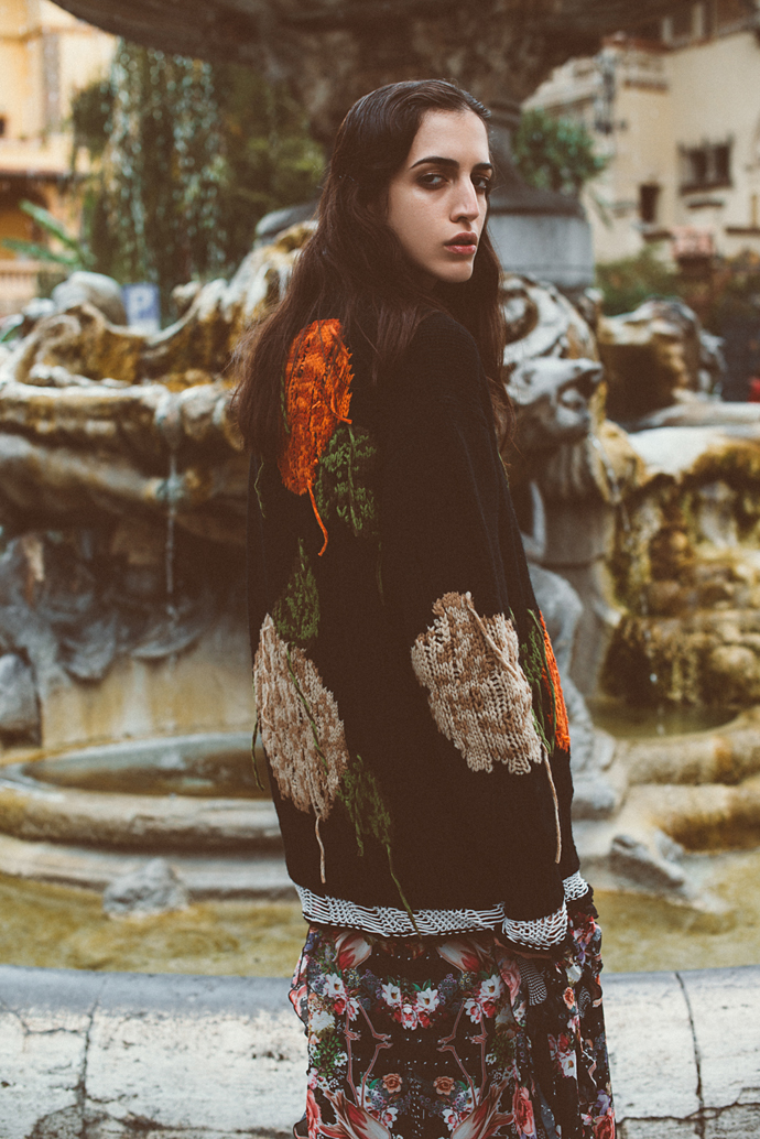 Jumper: MSGM
Dress: Printed Colours Narrable