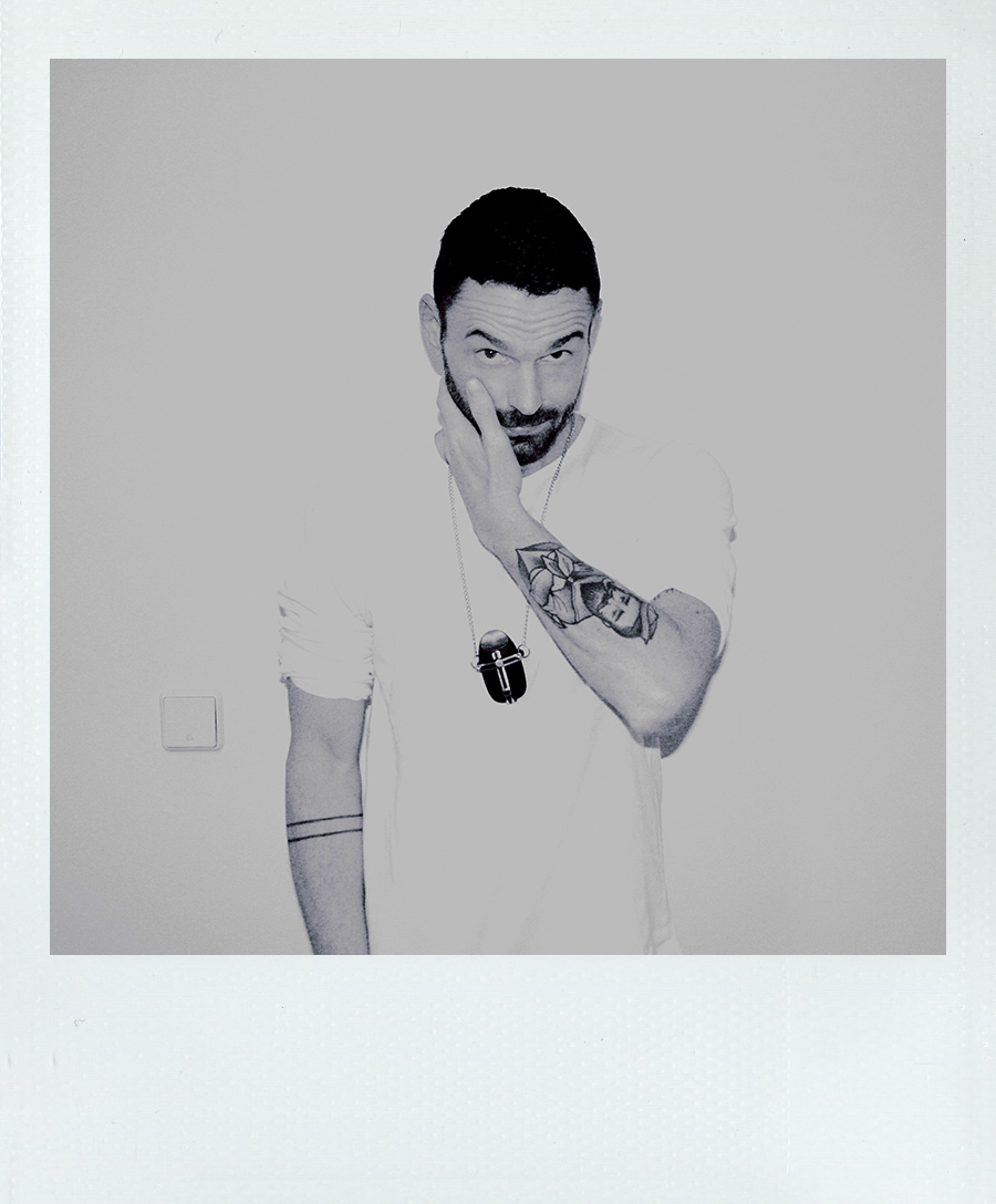 vype_perlensaeue_black3